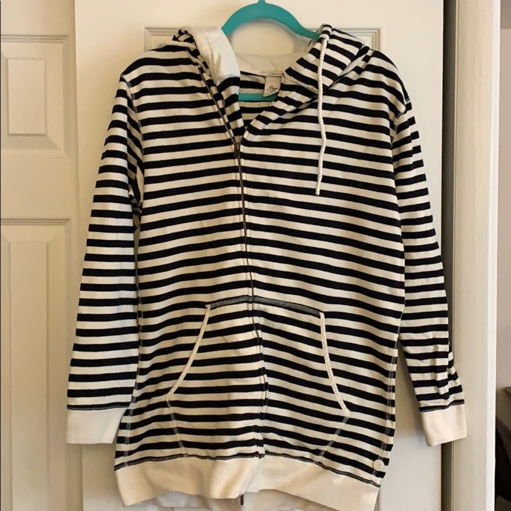 Scotch and soda home alone hoodie